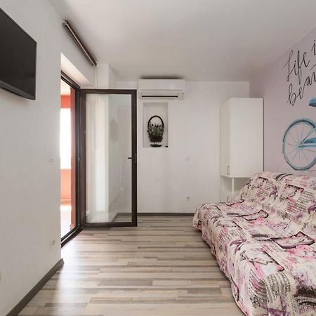 Apartments Miri Vrsar Luaran gambar
