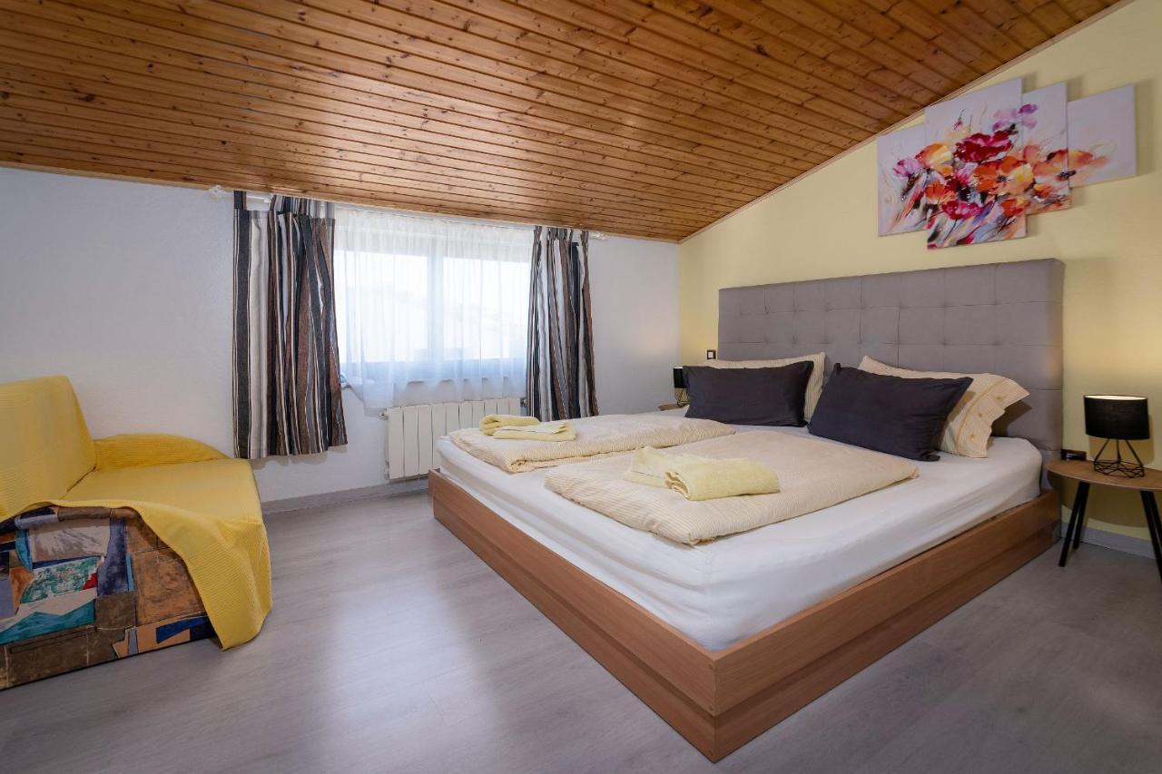 Apartments Miri Vrsar Luaran gambar