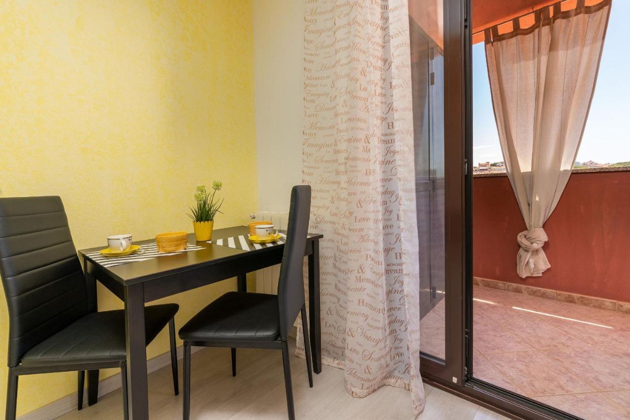 Apartments Miri Vrsar Luaran gambar
