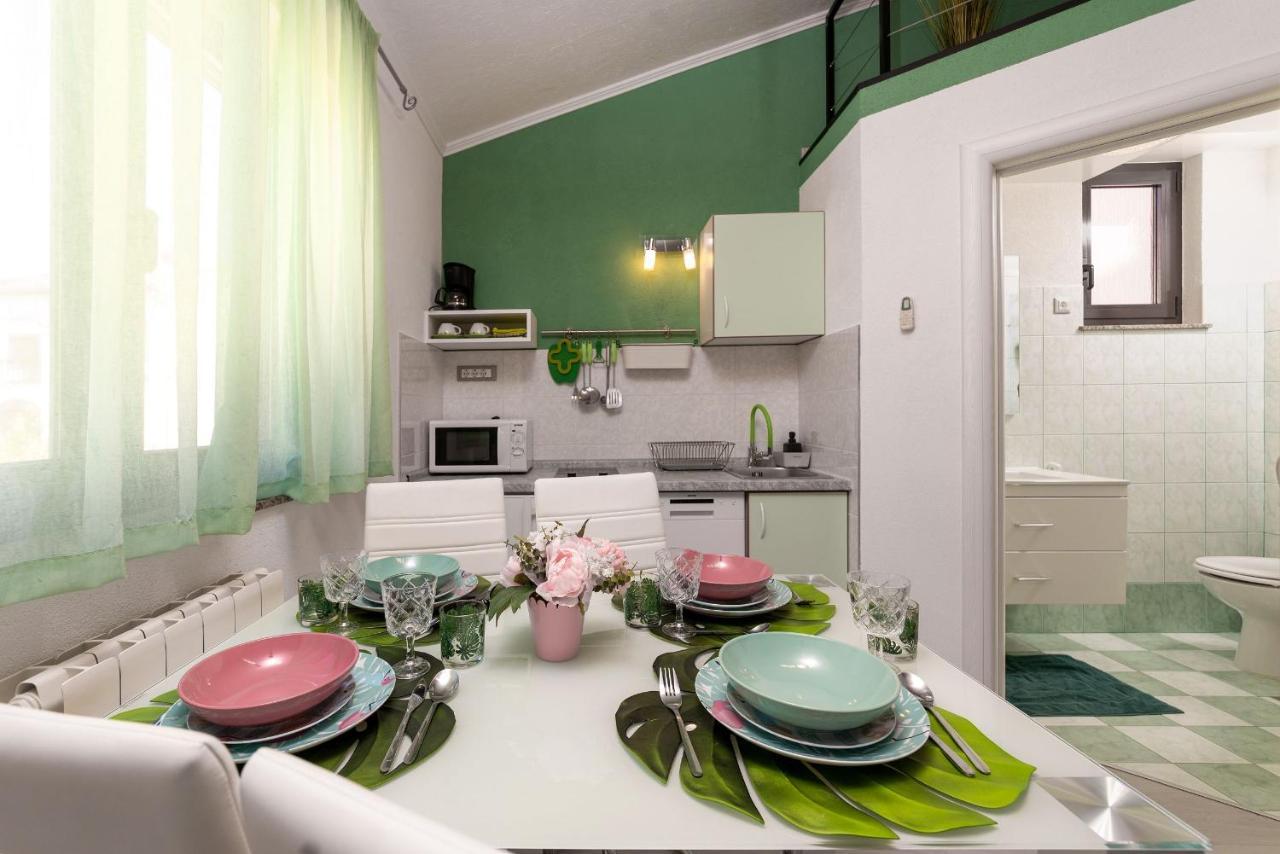Apartments Miri Vrsar Luaran gambar