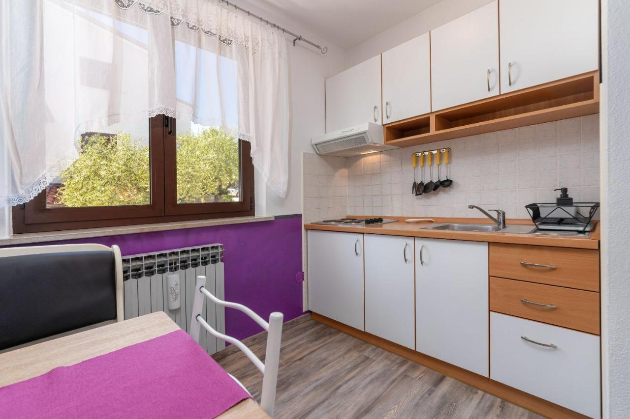 Apartments Miri Vrsar Luaran gambar