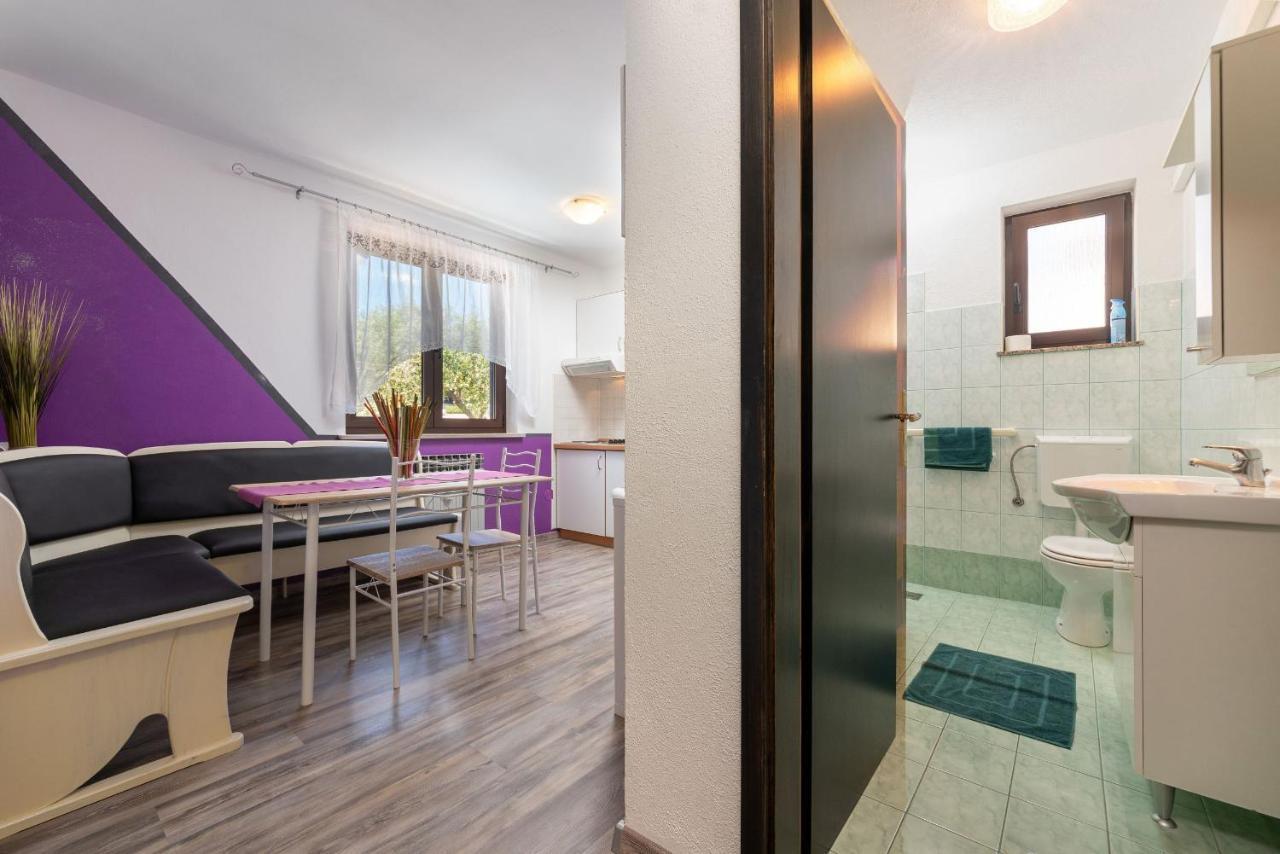 Apartments Miri Vrsar Luaran gambar