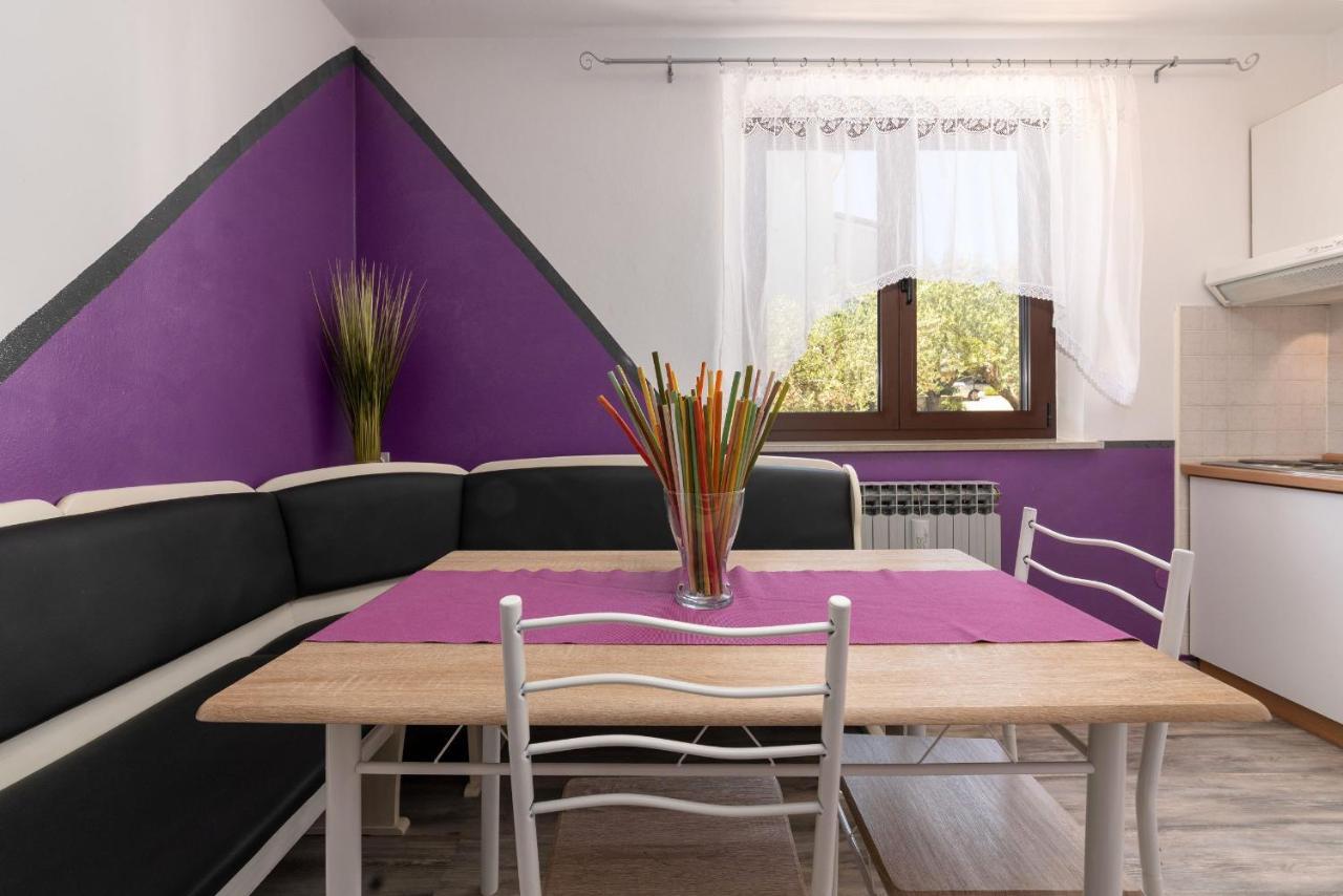 Apartments Miri Vrsar Luaran gambar