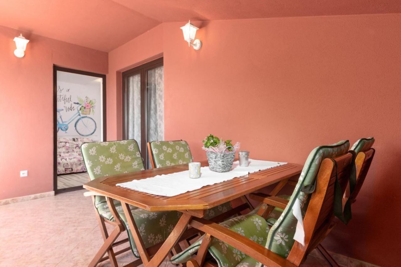 Apartments Miri Vrsar Luaran gambar